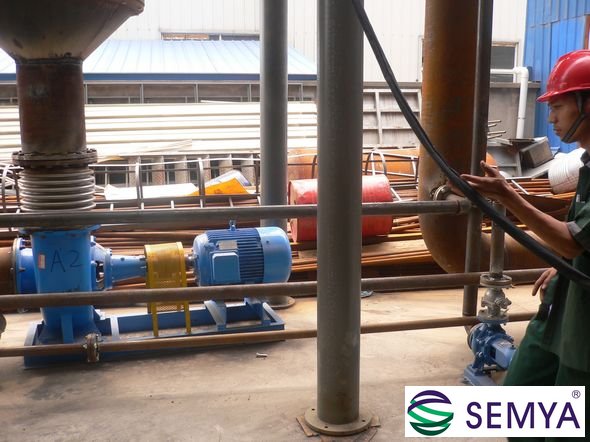 三效連續蒸發(fā)結晶器
