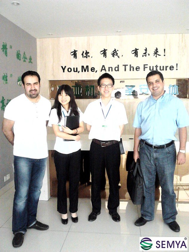 迪拜客戶(hù)果汁生產(chǎn)線(xiàn)